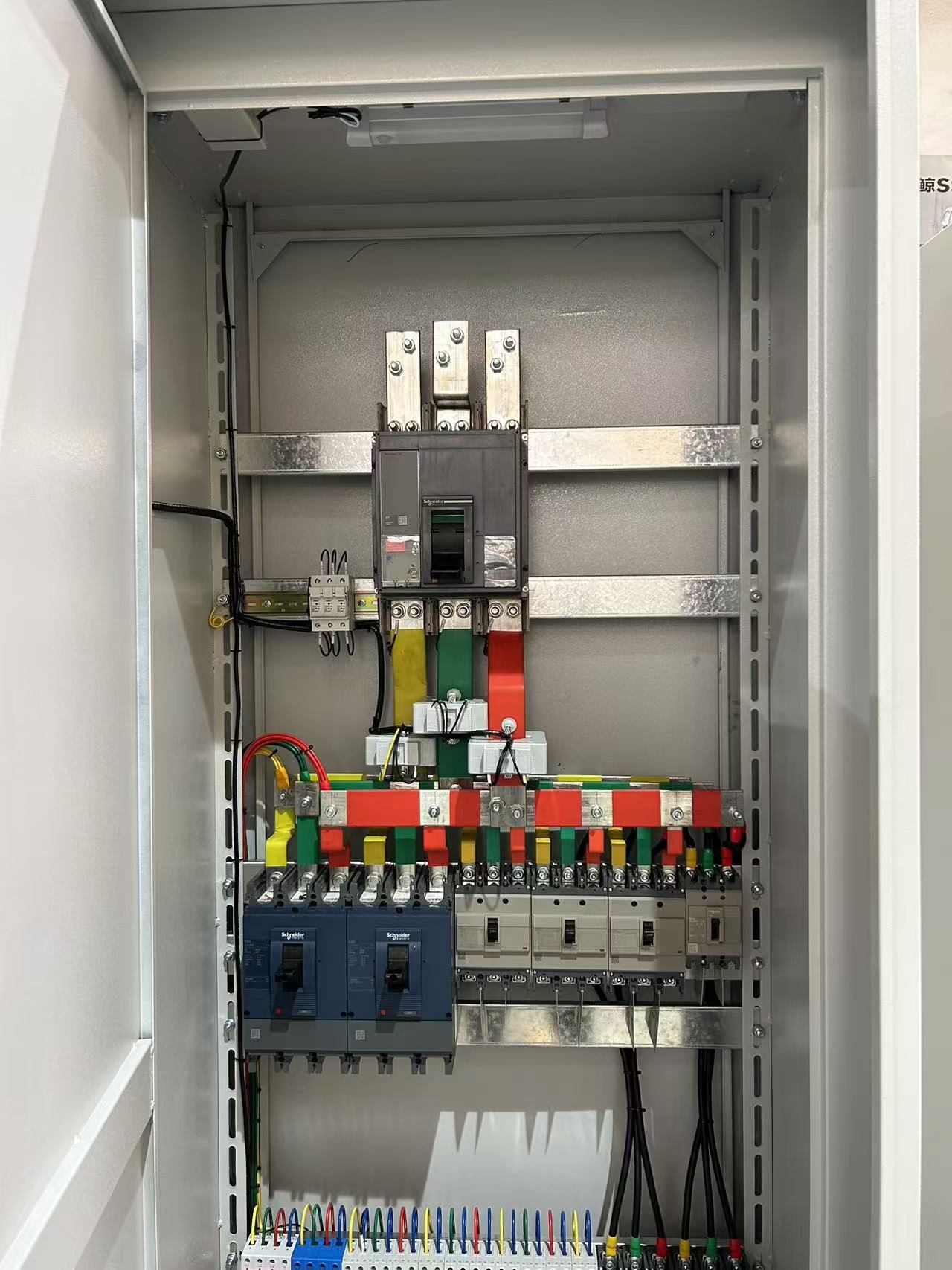 0d9a46abd768f57650b81c8ec66b3c4