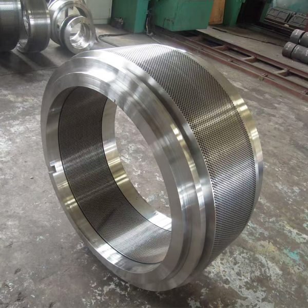 High quality alloy steel roller sleeve production - Image 3