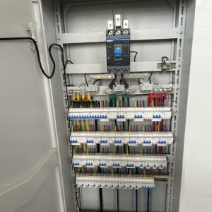 XL cabinet engineering electrical cabinet factory direct sales