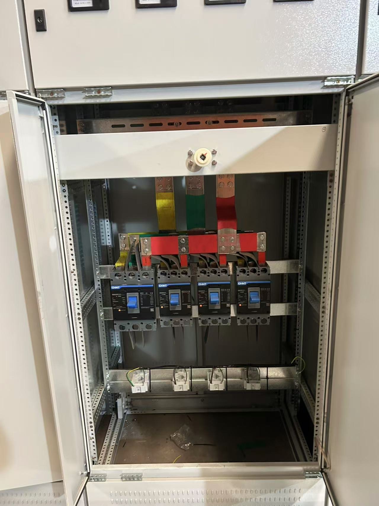 b1646c05f54e069e7872053b90bc2fc